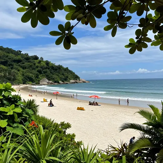 Os 8 melhores lugares para visitar na Praia das Toninhas - Ubatuba